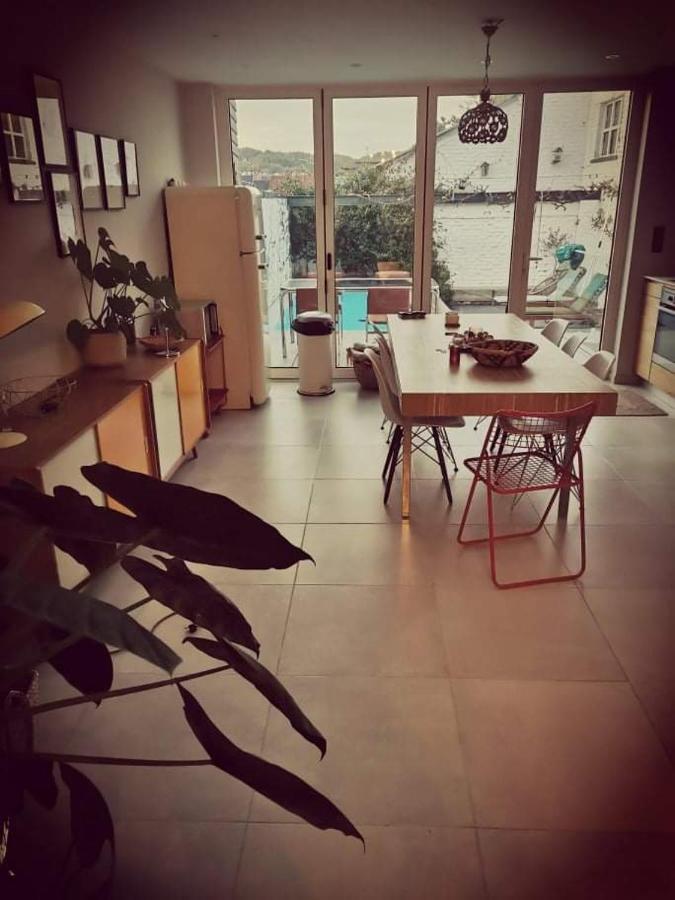 Вилла Karaktervolle Woning Met Zwembad Te Ронсе Экстерьер фото