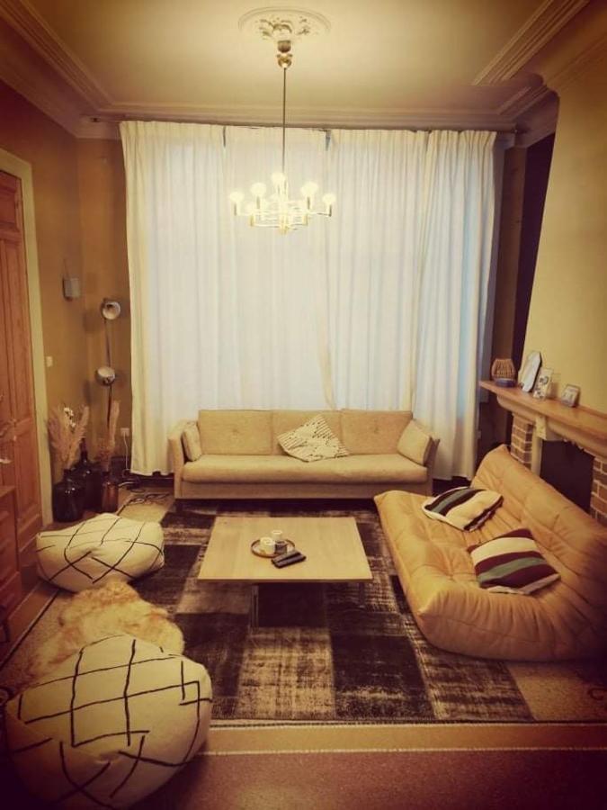 Вилла Karaktervolle Woning Met Zwembad Te Ронсе Экстерьер фото