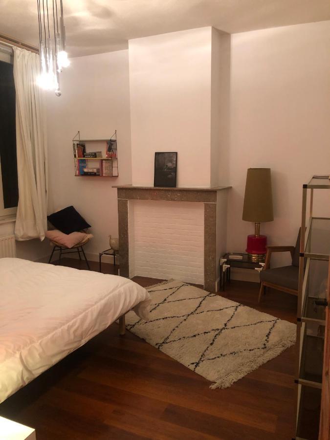 Вилла Karaktervolle Woning Met Zwembad Te Ронсе Экстерьер фото